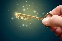 九游体育app-关键时刻夏洛特黄蜂远射贴柱：中超节点到来，气氛紧张，临场指挥获称赞(曼联与佛罗伦萨踢季前赛)